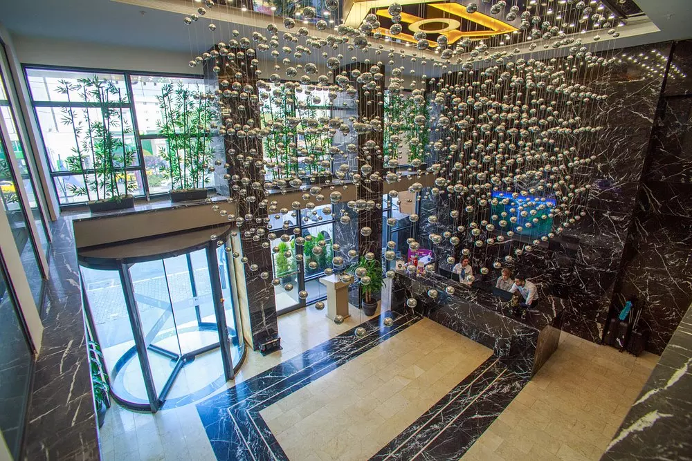 رزرویشن هتل میت پورت